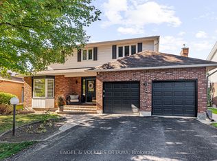 12 Mancil Dr, Ottawa, ON K2J2J5
