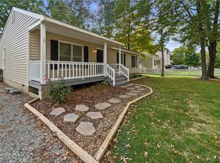 125 Courtside Dr, Ashland, VA 23005
