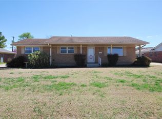 5701 Baylor Dr, Bartlesville, OK 74006