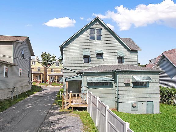2nd image of 517 S Main St