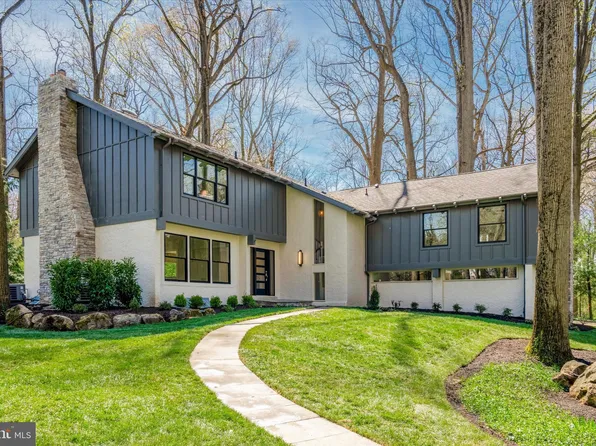 745 Camp Woods Rd, Villanova, PA 19085
