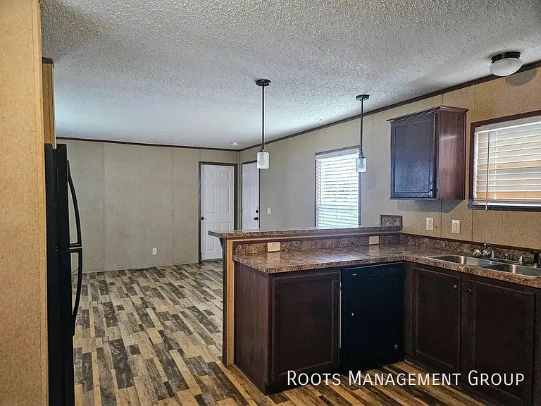 1520 Orange Rd #3 — Photo 4