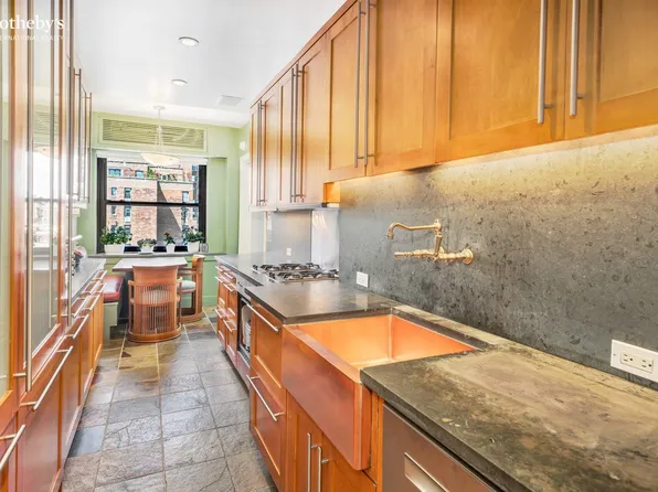 139 East 94th Street image 15 of 27