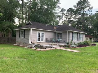 1007 1st St SW, Cairo, GA 39828