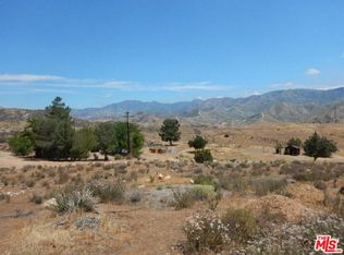 30058 Briggs Rd, Agua Dulce, CA 91390