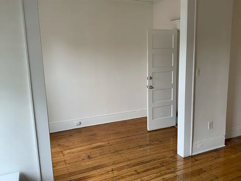879 Sterling Pl #3 — Photo 7