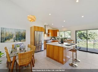 33 Schooner Hl, Oakland, CA 94618