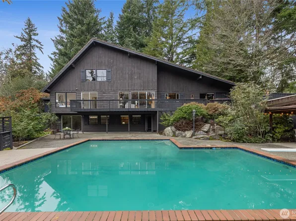 16521 NE 1st Place, Bellevue, WA 98008