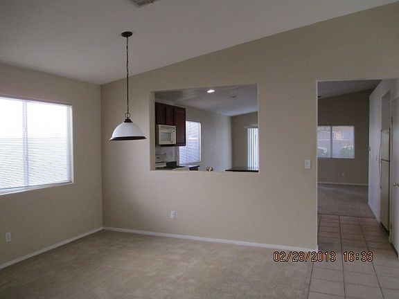 5th image of 355 River Glider Ave
