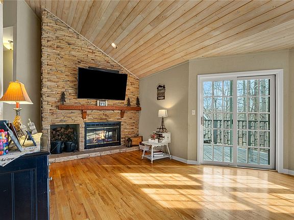 18th image of this home