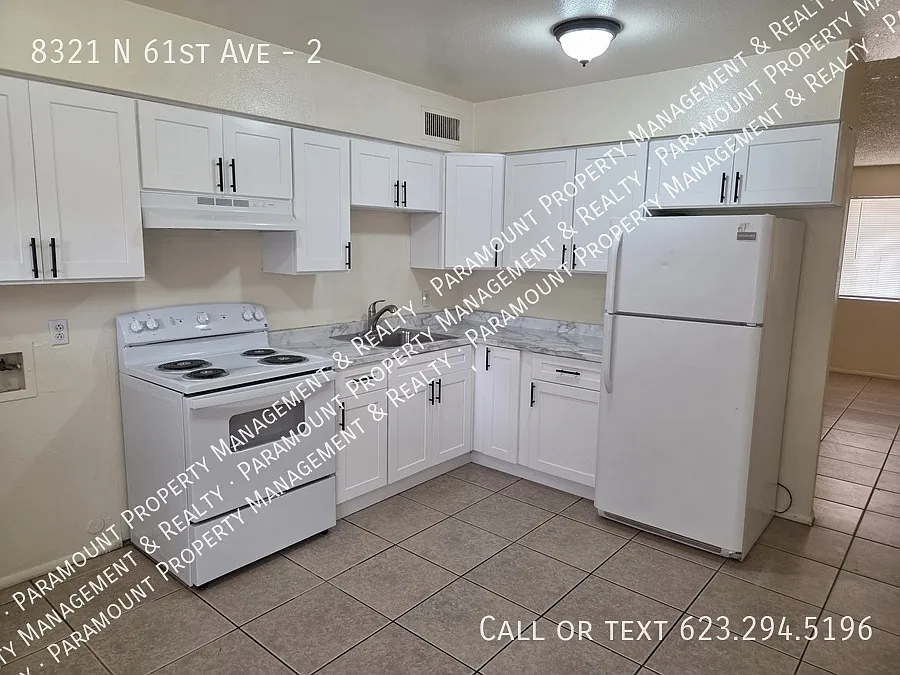 **Move in Special 2 Bed/1 Bath ready for immediate move in — Photo 4
