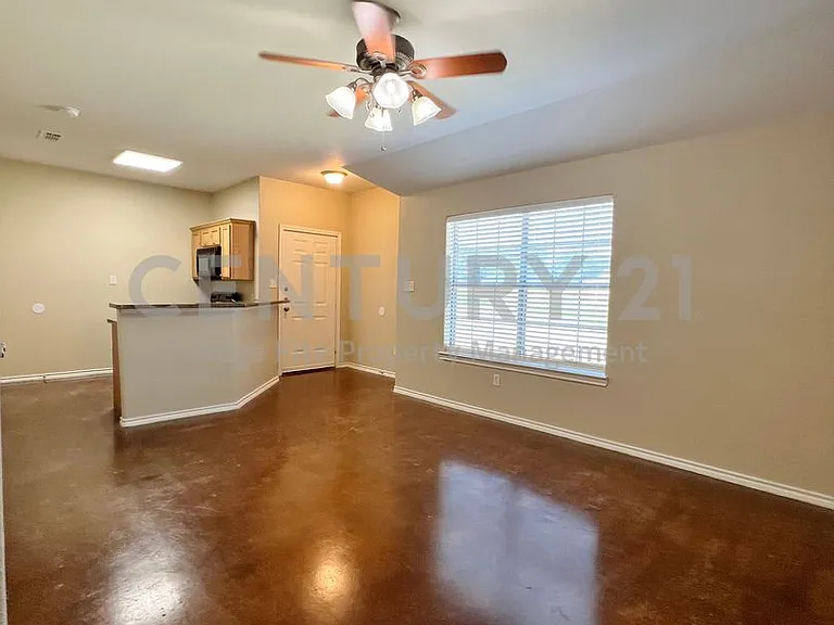 120 Sunburst Ct — Photo 4