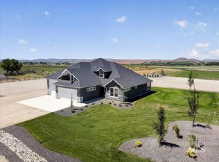 25773 Clydesdale Ln, Parma, ID 83660