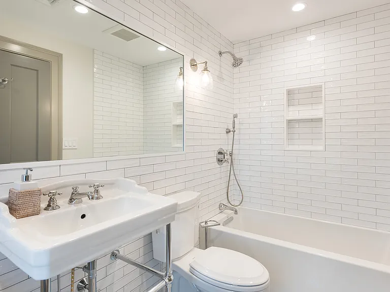 130 Madison St — Photo 19