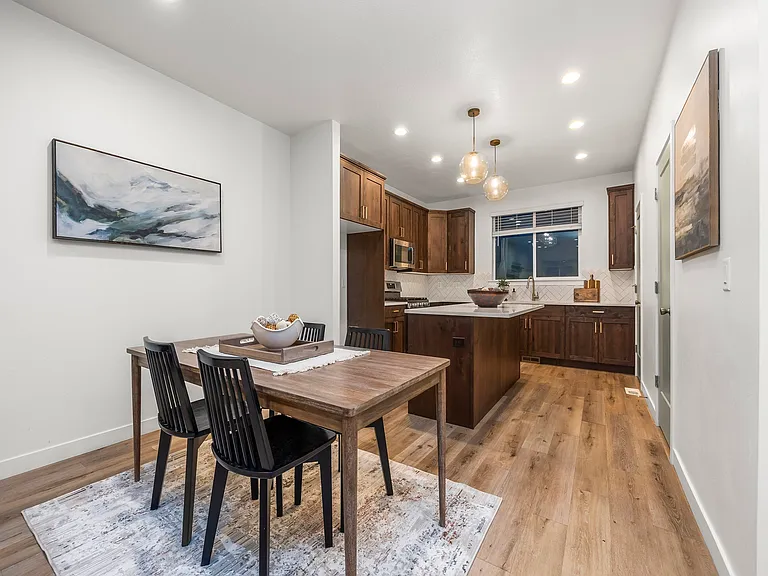 25 E Center St #54 — Photo 2