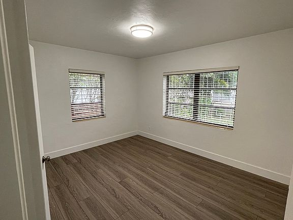 5th image of 3551 SW 12th St