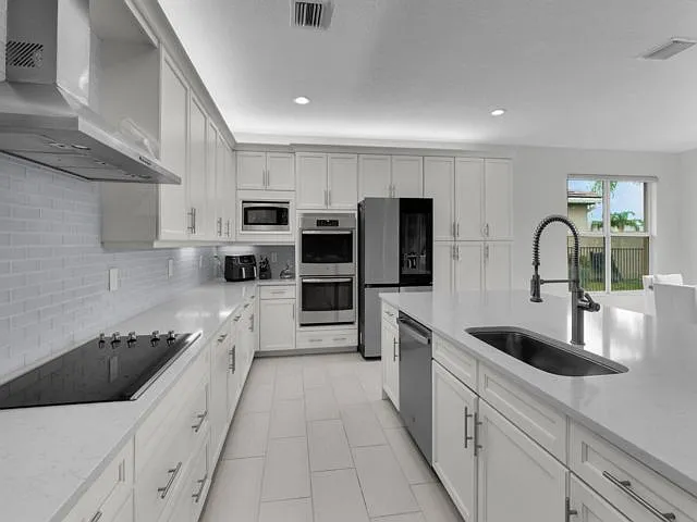 9712 Celtic Sea Ln — Photo 20