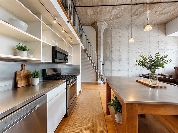 3rd image of 156 Porter St APT 112