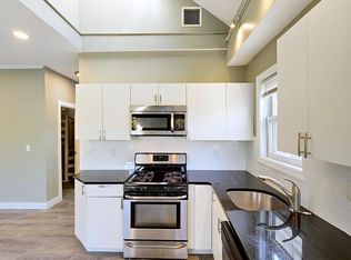 23 Evergreen St #5, Jamaica Plain, MA 02130