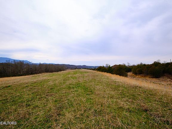 5th image of 1440 Swannsylvania Rd #4
