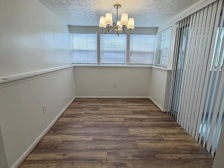 9397 London Tower Ct #503 — Photo 5