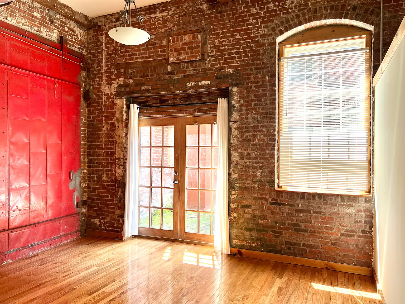 Lofts 125 — Photo 3