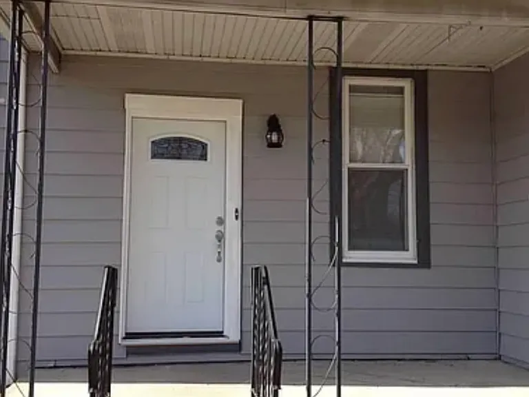 431 Leconey Ave #A — Photo 8