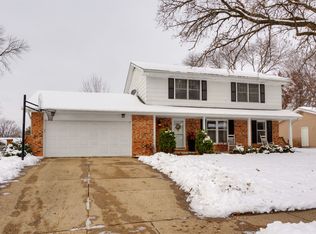 4112 75th St, Urbandale, IA 50322