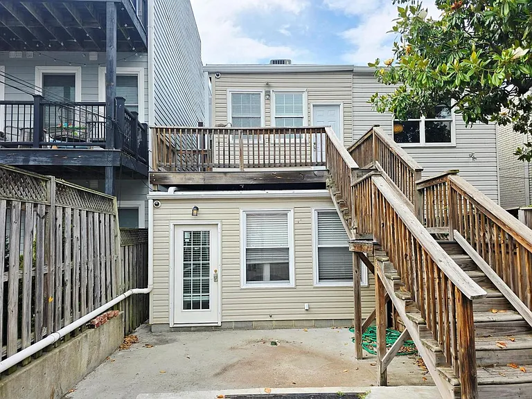 1228 Fairmont St NW — Photo 37