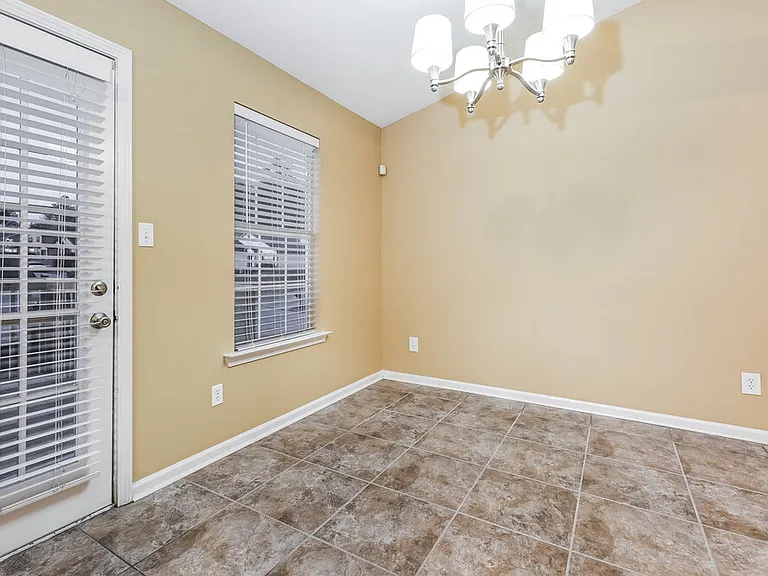 830 Rock Shoals Ct — Photo 6
