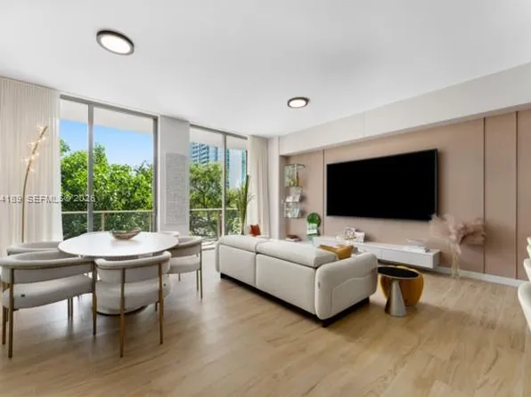 2678 Tigertail Ave APT 302, Miami, FL 33133