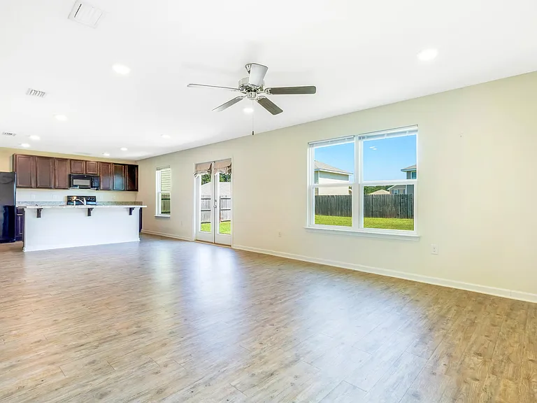5888 Southern Bell Ct — Photo 17