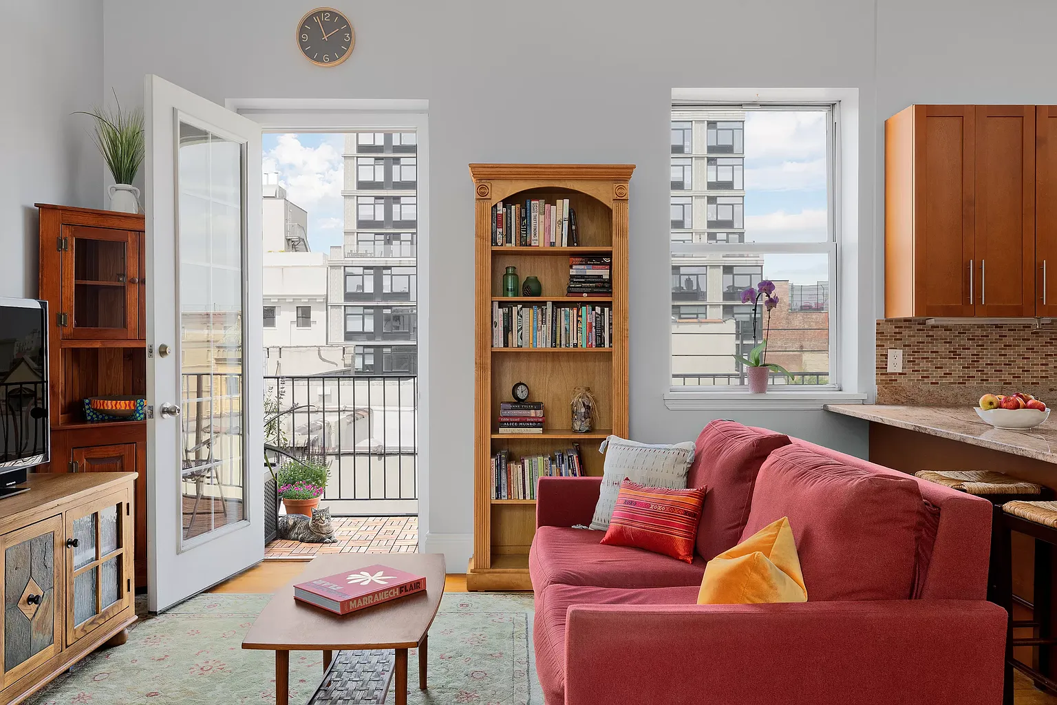 227 W 116th St APT 6A photo 1