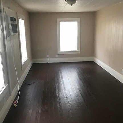 3rd image of 9115 Main St