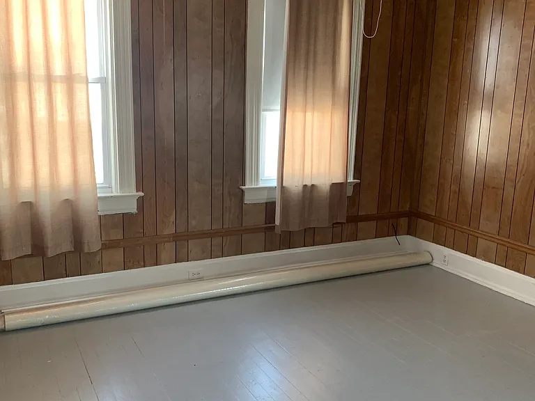 31 Poplar St — Photo 14