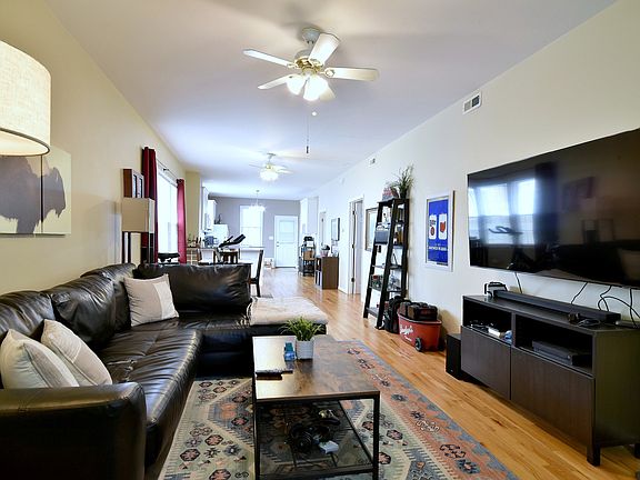 3rd image of 2146 N Campbell Ave