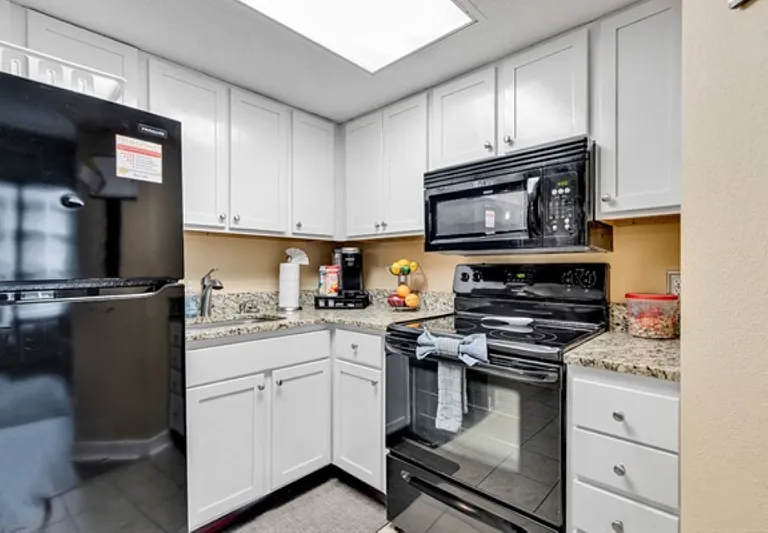 2710 N Ocean Blvd #204 — Photo 8