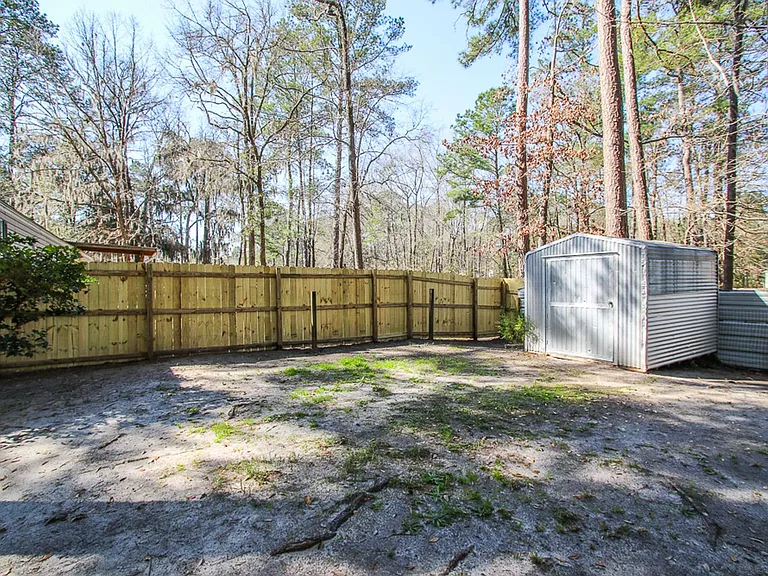 351 Oak Dr — Photo 19