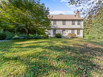 16 Ox Hill Road, Newtown, CT, 06470