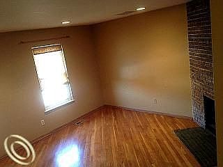5th image of 37734 Charter Oaks Blvd