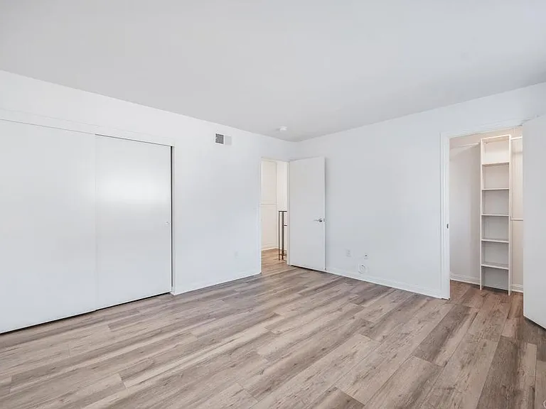 851 Del Mar Downs Rd #E — Photo 15
