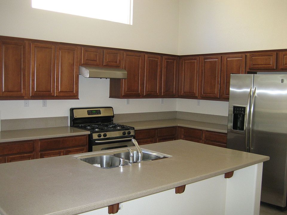 2nd image of 1461 Starry Skies Rd