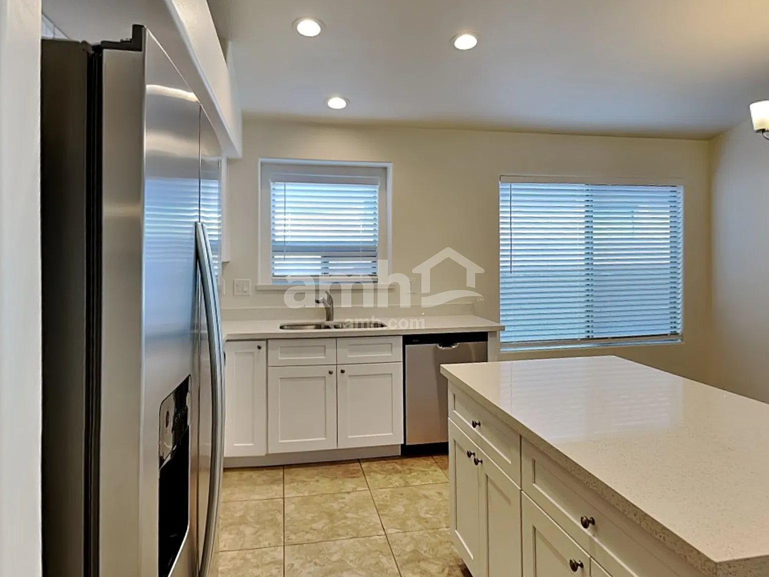4 bed, 2.0 bath, 2265 sqft, $2,360 — Photo 4
