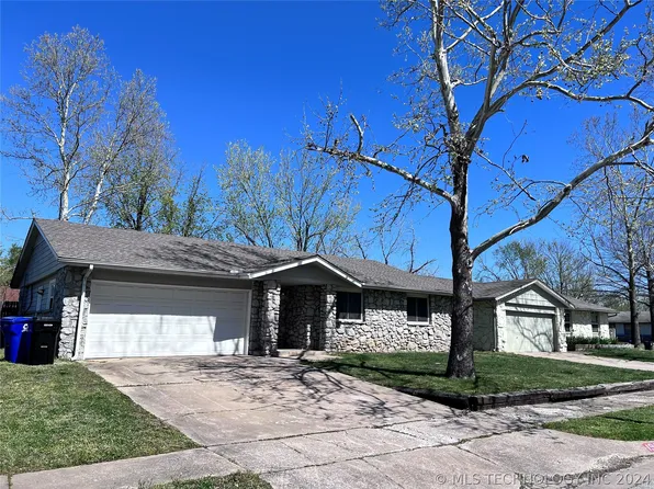 1924 W Urbana St S, Broken Arrow, OK 74012