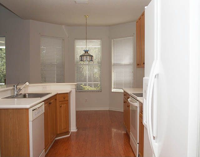 Hardwood kitchen floors