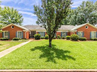 147 Rolling Meadows Dr, Jackson, MS 39211