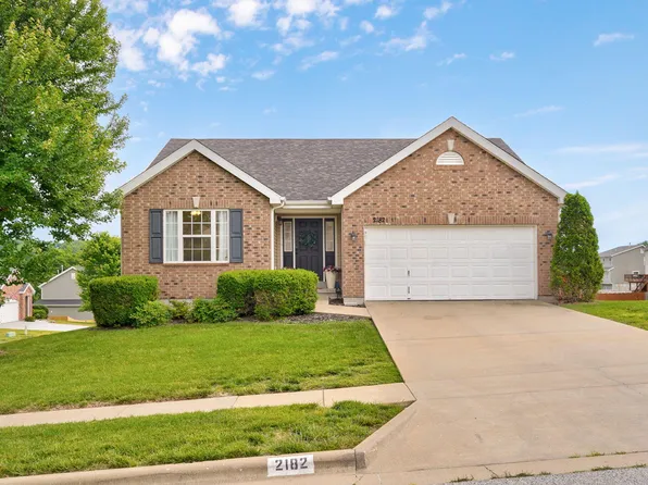 2182 W Drake Street, Springfield, MO 65810