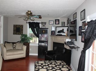 300 Lakepoint Dr, Grayson, KY 41143