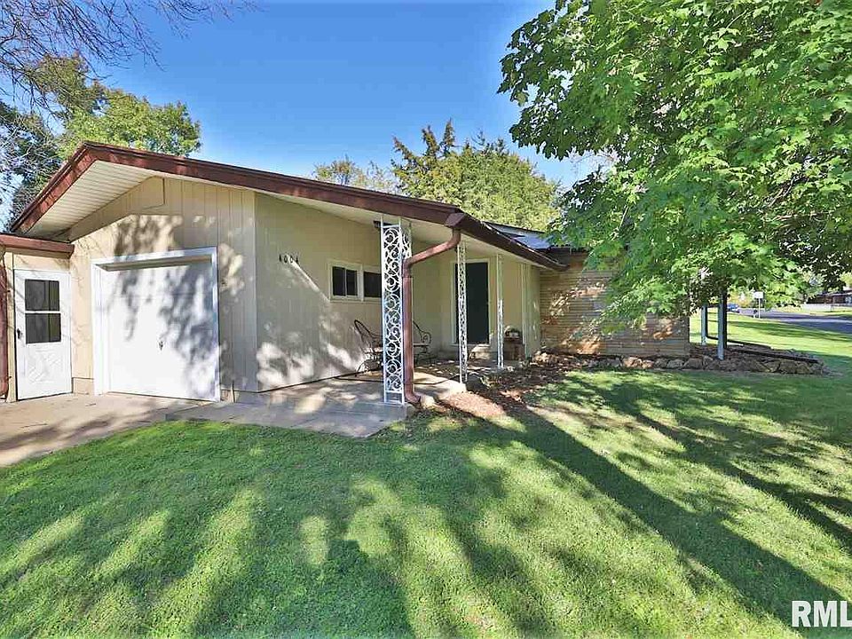 1st image of 4004 N Brookside Dr