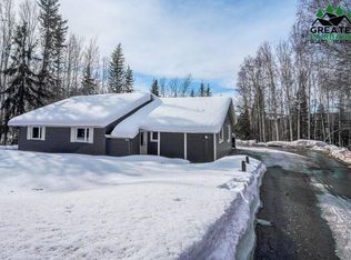 709 Wanda Dr, North Pole, AK 99705